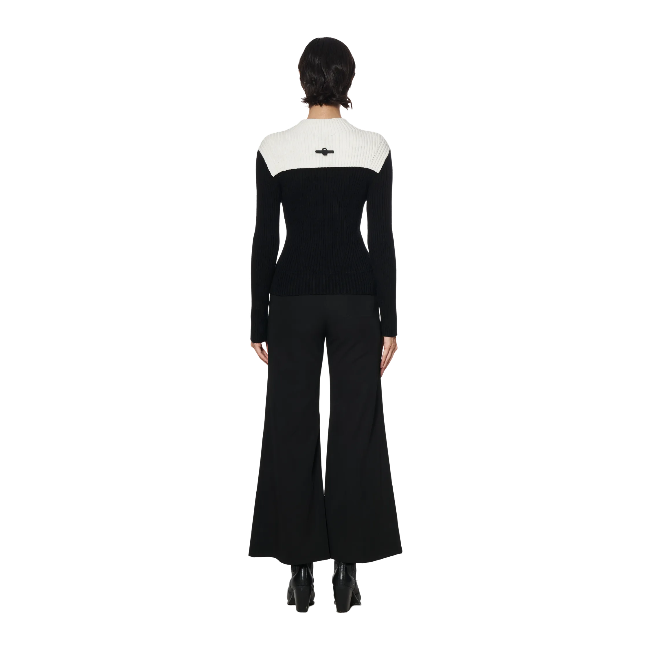 HIGH NECK