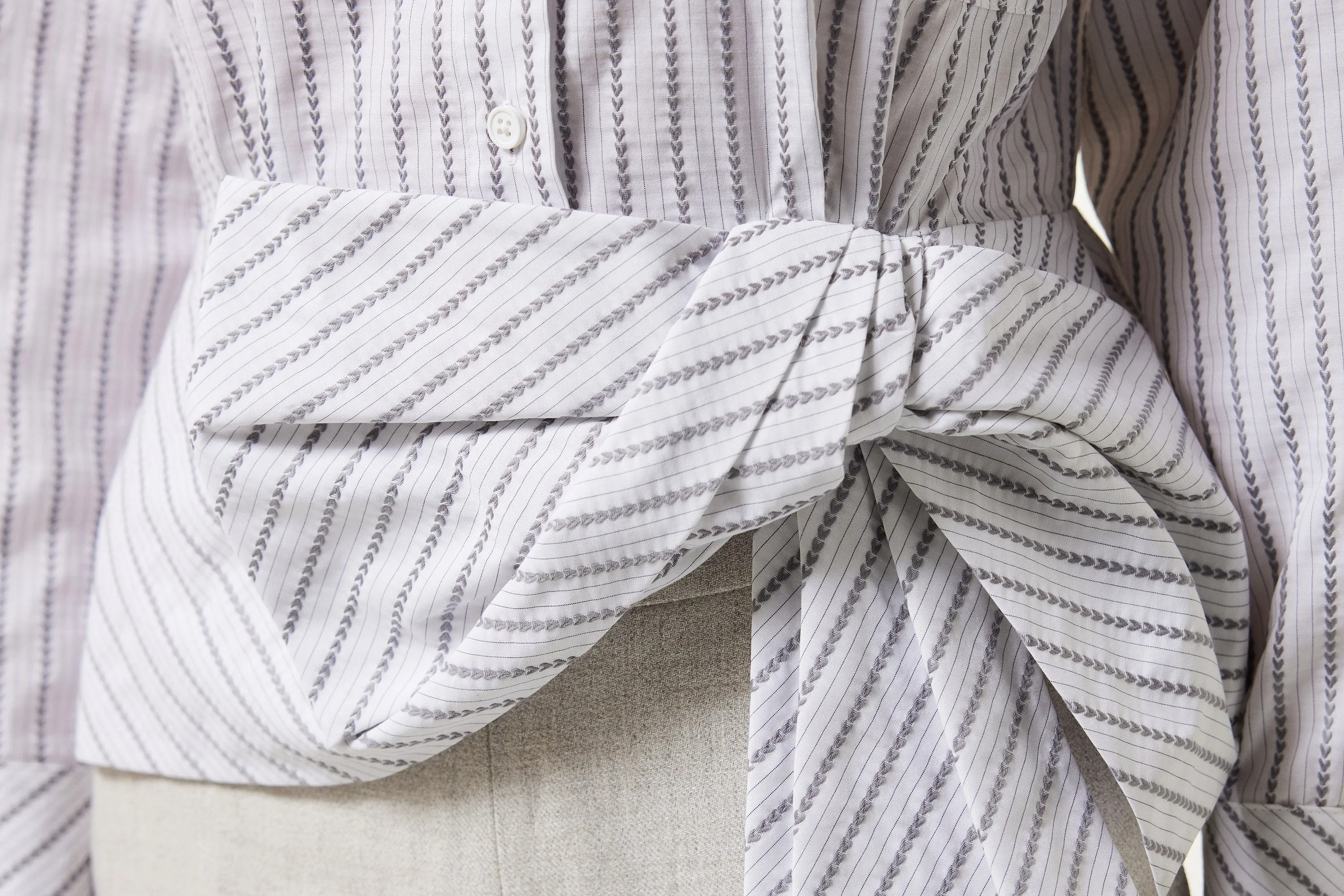 Machka Line Pattern Textured Shirt Grey