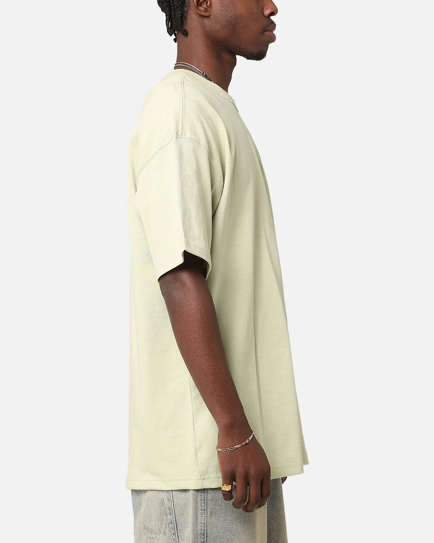 Nike Sportswear Premium Essentials Sustainable T-Shirt Olive Aura/Jade