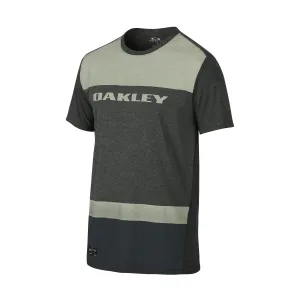 Oakley Mens Rainier Short-Sleeve Shirt