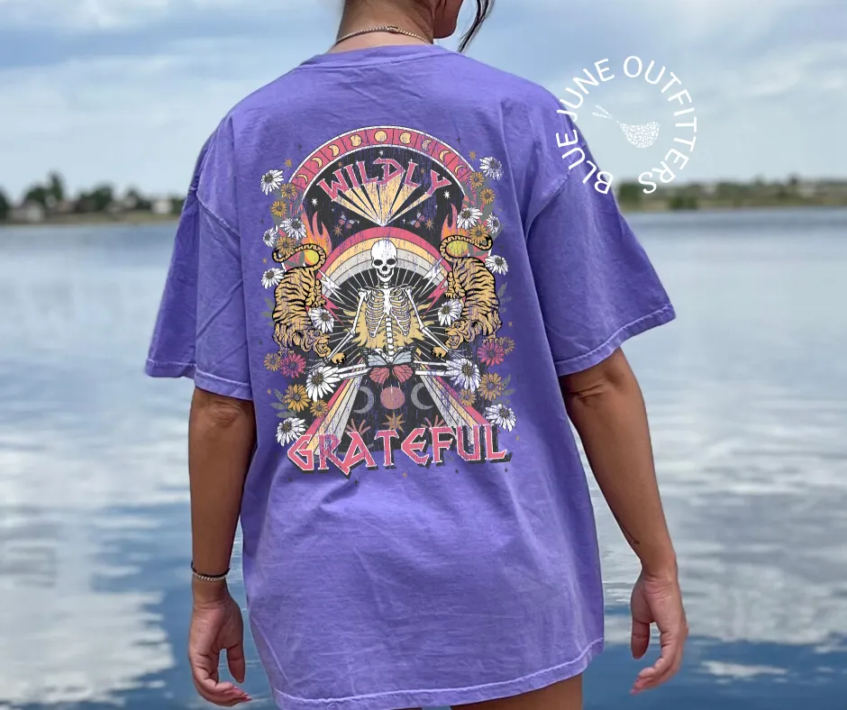 Wildly Grateful Retro Skeleton | Comfort Colors Tee